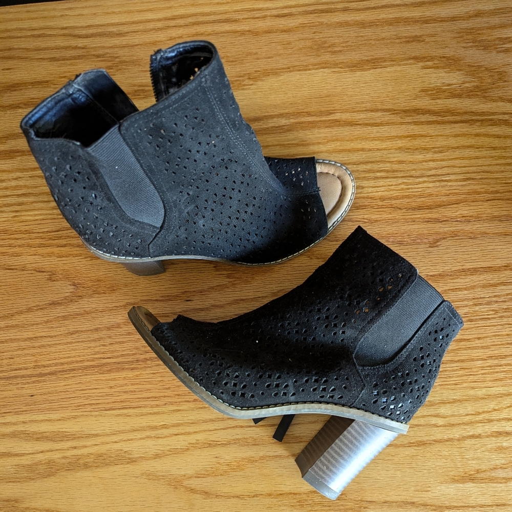 Dr scholls peep toe booties